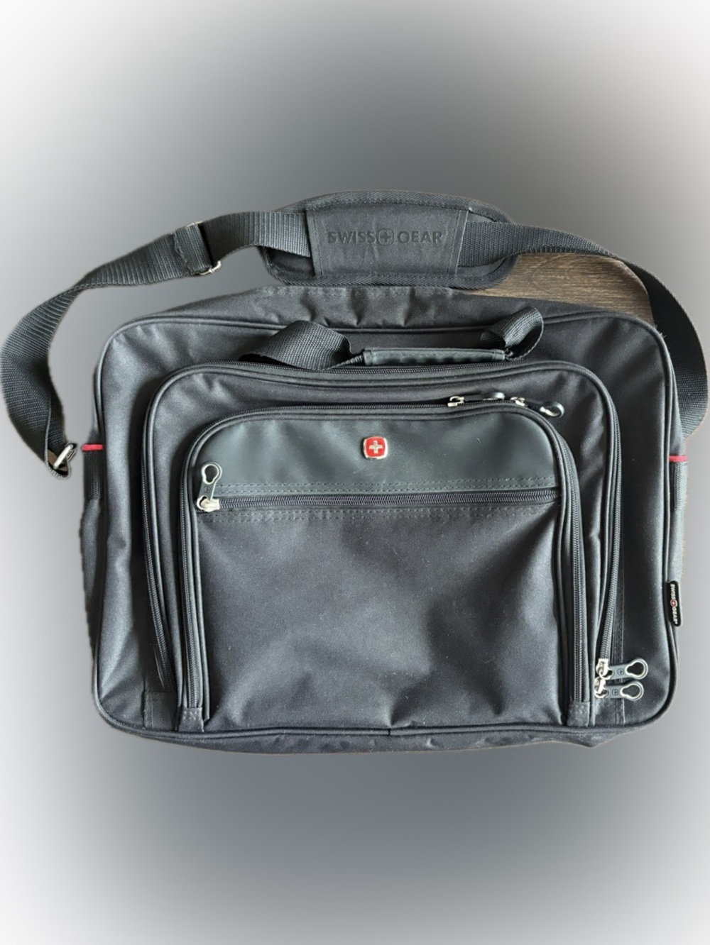 Swiss Gear by Wenger Laptop Briefcase Case Black Padded Messenger Bag